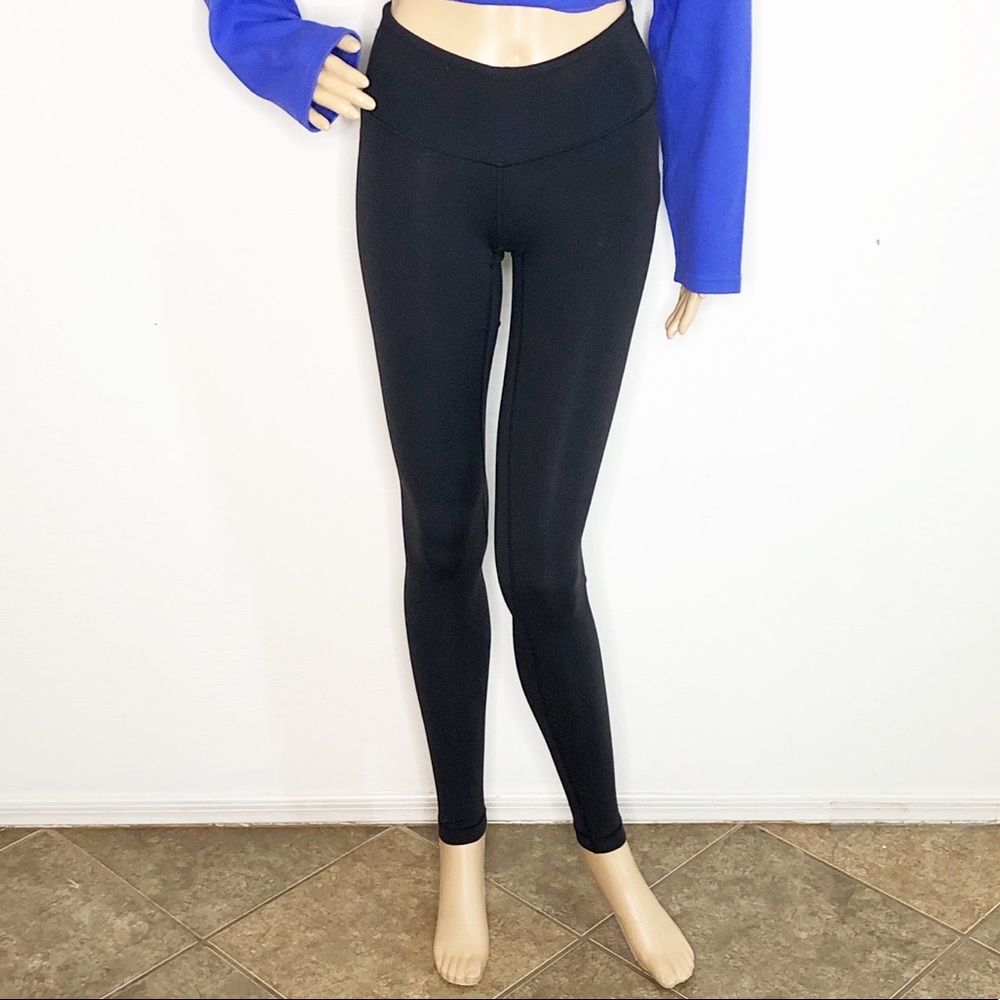 Lululemon Black Wunder Under Leggings